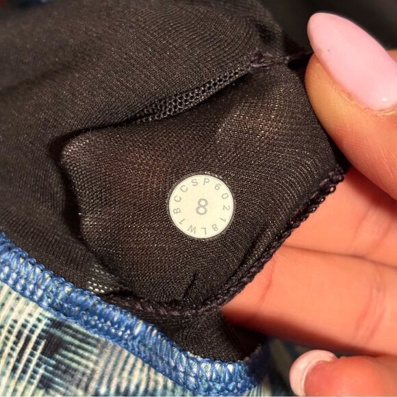 Lululemon Twist & Toil Tank Heathered Teal Blue / Sun Dazed Multi Blue- Size 8 - Picture 7 of 7